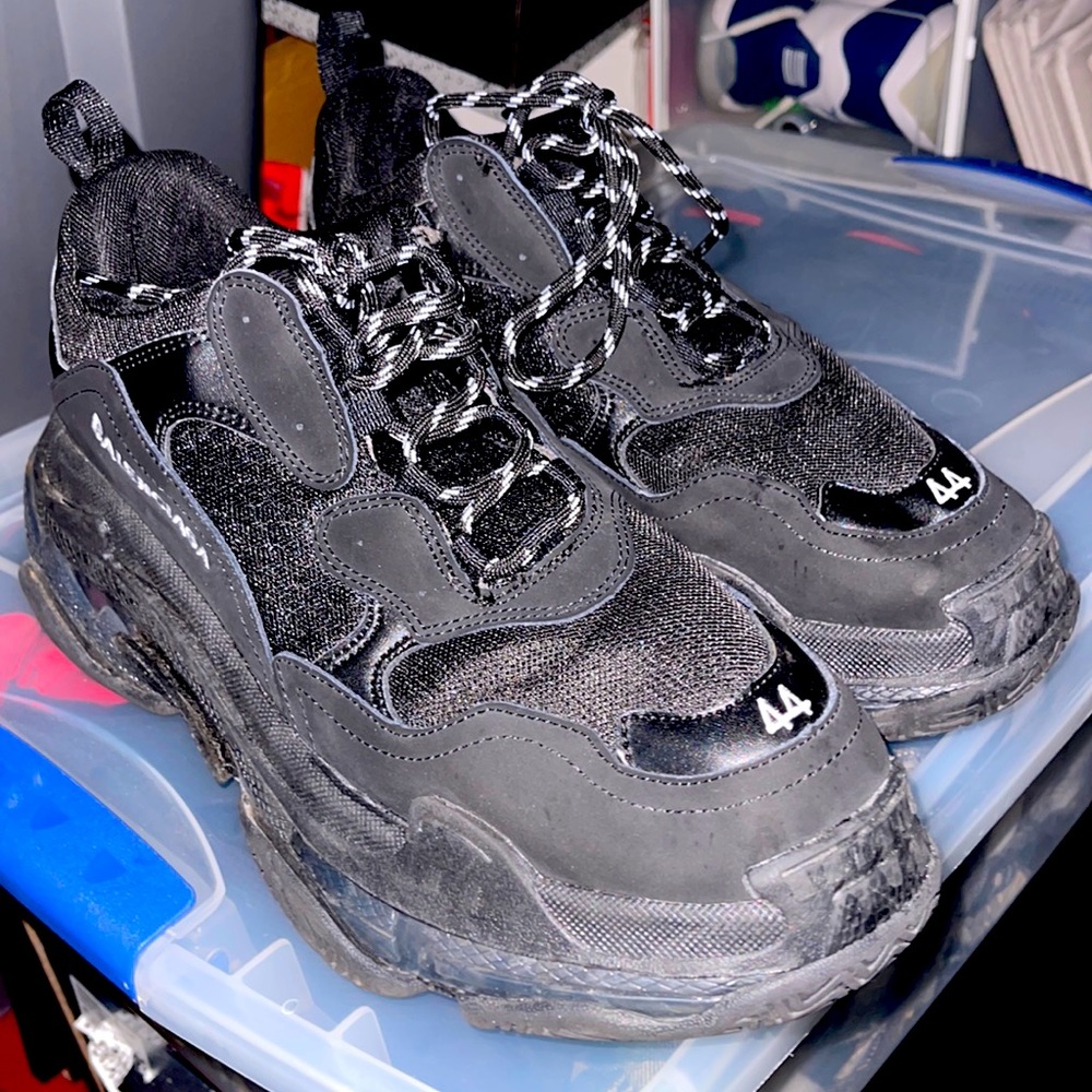 Balenciaga
Balenciaga Triple S Lace-Up Sneakers